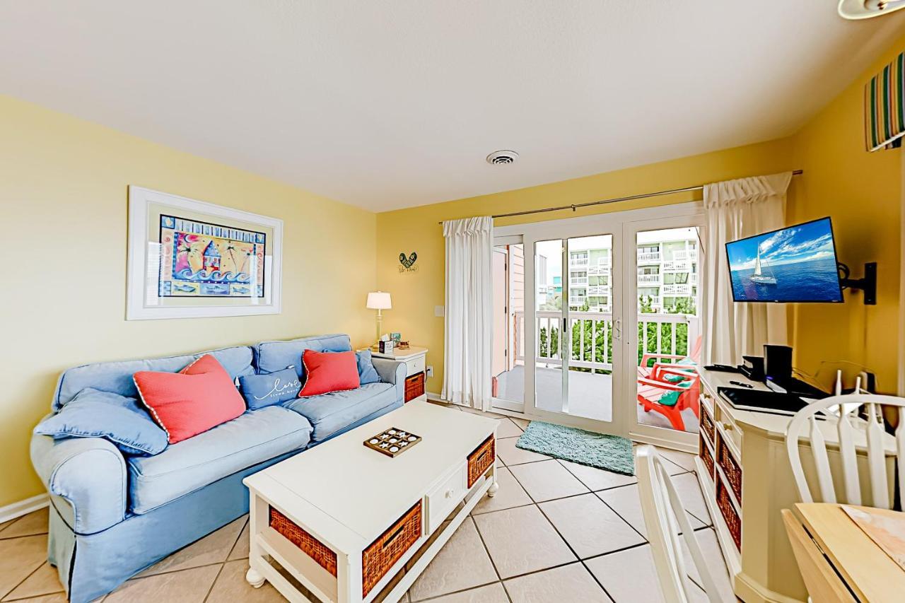 Cozy Carolina Beach Condo Exterior photo